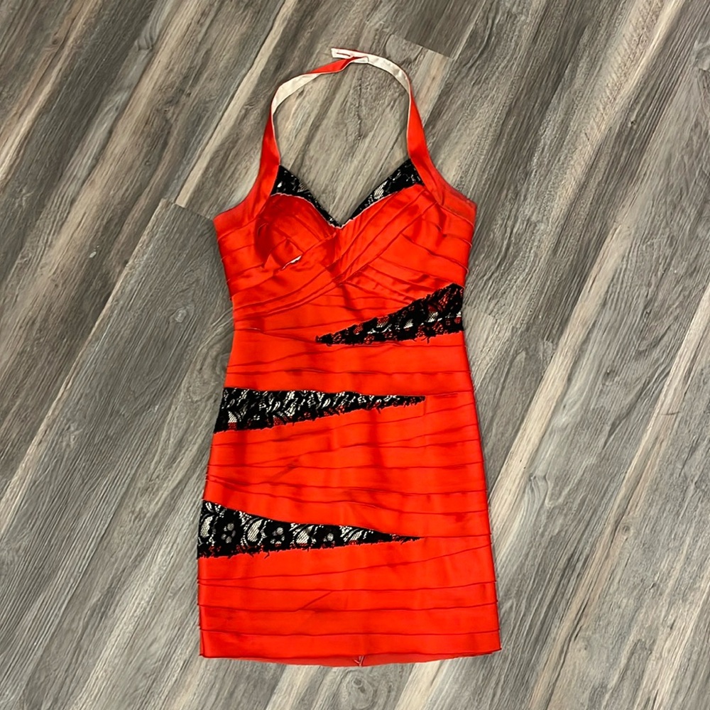 Bebe dress